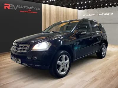 Vendo Mercedes-Benz ML 320 2006 - 15950 EUR, 278122 km - AUTO.MOTO.pt