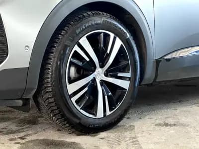 Sell Peugeot 3008 2021 - 23500 EUR, 110183 km - AUTO.MOTO.pt