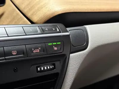 Vendo BMW i3 2020 - 23500 EUR, 104874 km - AUTO.MOTO.pt