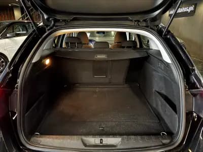 Vendo Peugeot 308 SW 2021 - 13990 EUR, 123500 km - AUTO.MOTO.pt