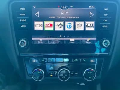 Vendo Skoda Octavia Break 2020 - 14750 EUR, 220634 km - AUTO.MOTO.pt