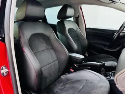 Vendo SEAT Ibiza 2014 - 10250 EUR, 142000 km - AUTO.MOTO.pt