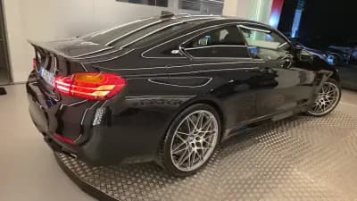 Vendo BMW M4 2016 - 63900 EUR, 25883 km - AUTO.MOTO.pt