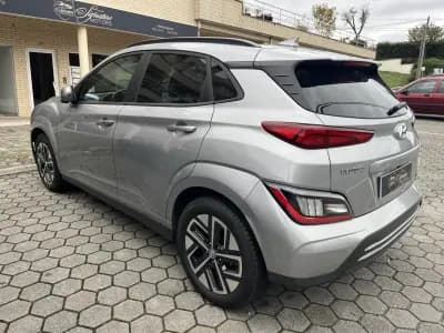 Sell Hyundai Kauai 2023 - 23900 EUR, 81000 km - AUTO.MOTO.pt