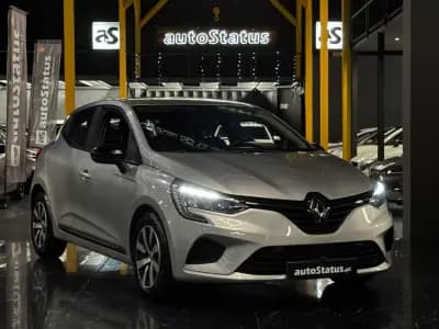 Vendo Renault Clio 2022 - 14990 EUR, 132900 km - AUTO.MOTO.pt