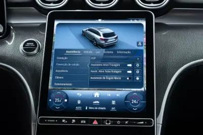 Vendo Mercedes-Benz C 300 2022 - 42950 EUR, 63000 km - AUTO.MOTO.pt