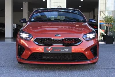 Vendo Kia ProCeed 2020 - 24750 EUR, 137140 km - AUTO.MOTO.pt