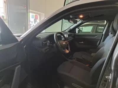 Sell Dacia Duster 2025 - 23500 EUR, 8614 km - AUTO.MOTO.pt