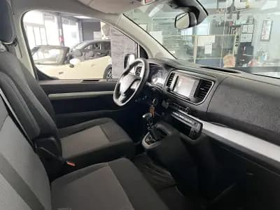 Vendo Citroën Spacetourer 2018 - 21800 EUR, 210620 km - AUTO.MOTO.pt