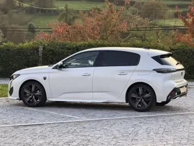 Vendo Peugeot 308 2021 - 25000 EUR, 58000 km - AUTO.MOTO.pt