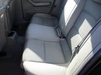 Vendo Audi A4 2005 - 5900 EUR, 290000 km - AUTO.MOTO.pt