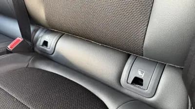 Vendo Jaguar E-Pace 2019 - 23900 EUR, 164000 km - AUTO.MOTO.pt