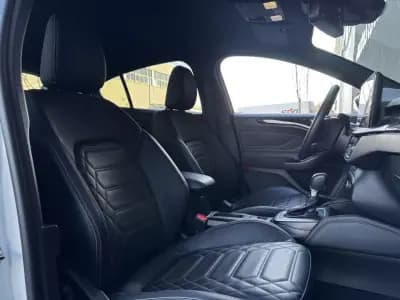 Sell Ford Focus 2024 - 21990 EUR, 48100 km - AUTO.MOTO.pt