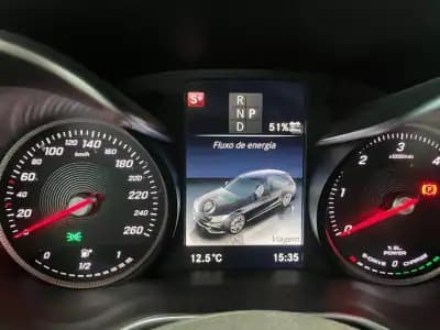 Vendo Mercedes-Benz C 300 2017 - 22999 EUR, 102000 km - AUTO.MOTO.pt