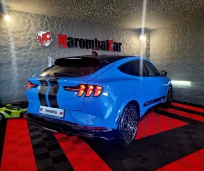 Vendo Ford Mustang Mach-E 2022 - 59990 EUR, 49187 km - AUTO.MOTO.pt