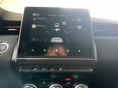 Vendo Renault Clio 2020 - 18990 EUR, 51300 km - AUTO.MOTO.pt