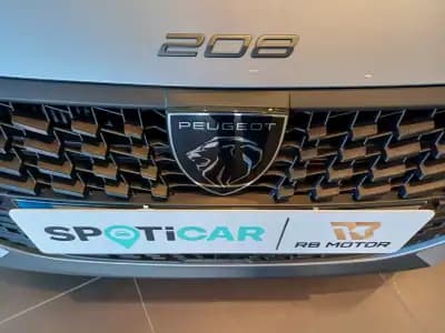 Sell Peugeot 208 2025 - 20000 EUR, 9870 km - AUTO.MOTO.pt