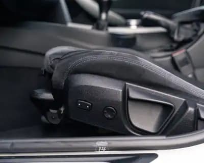 Vendo BMW 318 2016 - 23990 EUR, 113550 km - AUTO.MOTO.pt