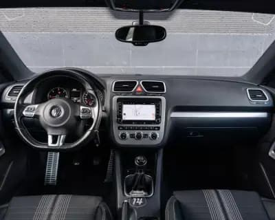 Vendo Volkswagen Scirocco 2013 - 16990 EUR, 153299 km - AUTO.MOTO.pt