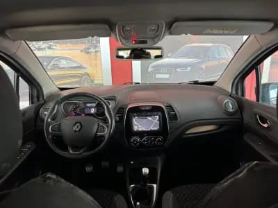Vendo Renault Captur 2017 - 15990 EUR, 80345 km - AUTO.MOTO.pt