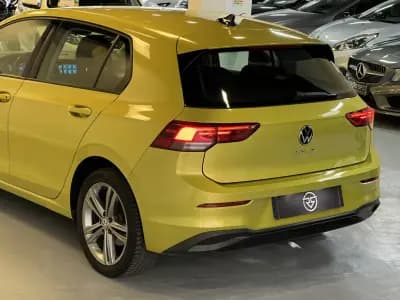 Sell Volkswagen Golf 2021 - 17990 EUR, 50000 km - AUTO.MOTO.pt