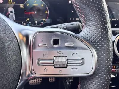 Sell Mercedes-Benz A 180 2018 - 26500 EUR, 93000 km - AUTO.MOTO.pt