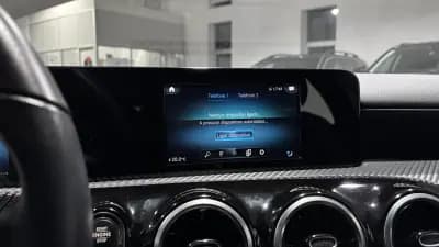 Sell Mercedes-Benz A 180 2021 - 22999 EUR, 70121 km - AUTO.MOTO.pt