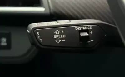 Sell Audi e-tron GT 2022 - 55990 EUR, 80804 km - AUTO.MOTO.pt