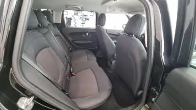 Vendo MINI Clubman 2018 - 12750 EUR, 286464 km - AUTO.MOTO.pt