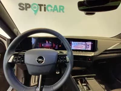 Sell Opel Astra 2023 - 31000 EUR, 11950 km - AUTO.MOTO.pt