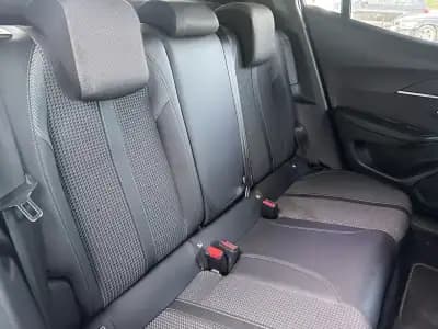 Vendo Peugeot e-2008 2023 - 21950 EUR, 73200 km - AUTO.MOTO.pt