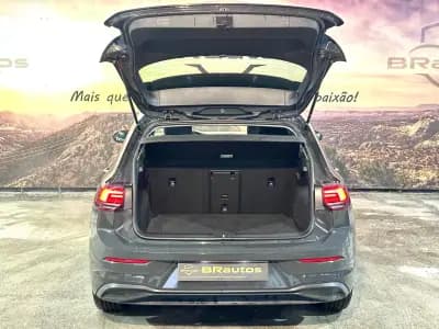 Sell Volkswagen Golf 2022 - 21900 EUR, 66125 km - AUTO.MOTO.pt