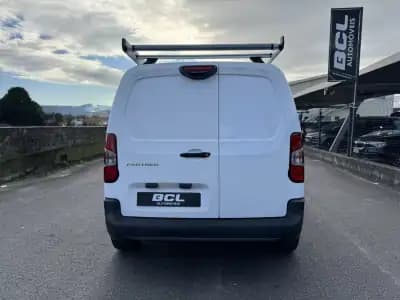 Vendo Peugeot Partner 2019 - 13990 EUR, 150000 km - AUTO.MOTO.pt