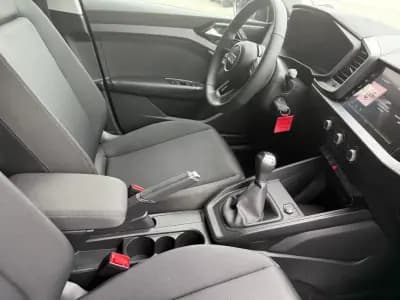 Vendo Audi A1 Sportback 2025 - 26750 EUR, 956 km - AUTO.MOTO.pt