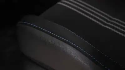 Sell Renault Mégane Sport Tourer 2019 - 16300 EUR, 123000 km - AUTO.MOTO.pt