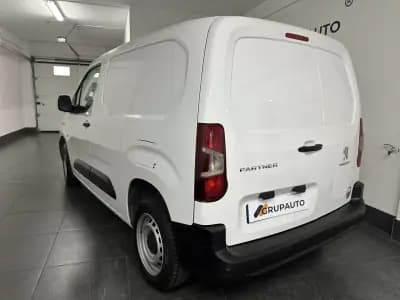 Vendo Peugeot Partner 2019 - 14500 EUR, 89000 km - AUTO.MOTO.pt