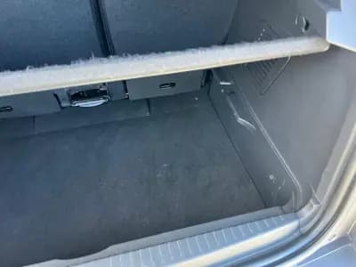 Vendo Renault Captur 2019 - 16990 EUR, 90898 km - AUTO.MOTO.pt