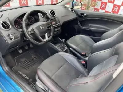 Vendo SEAT Ibiza 2016 - 11490 EUR, 123350 km - AUTO.MOTO.pt