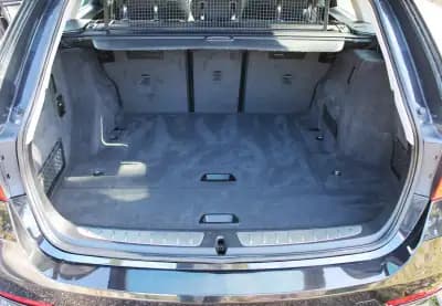 Vendo BMW 318 2013 - 14900 EUR, 154000 km - AUTO.MOTO.pt