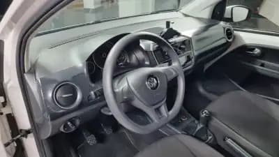 Vendo Volkswagen Up! 2016 - 8990 EUR, 150000 km - AUTO.MOTO.pt