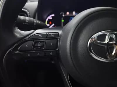 Sell Toyota Yaris Cross 2021 - 29950 EUR, 86189 km - AUTO.MOTO.pt