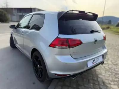 Vendo Volkswagen Golf 2016 - 16490 EUR, 148200 km - AUTO.MOTO.pt
