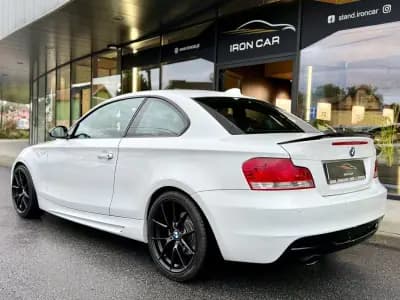 Vendo BMW 120 2009 - 11990 EUR, 389000 km - AUTO.MOTO.pt