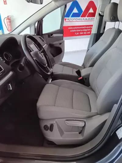 Vendo Volkswagen Sharan 2018 - 24950 EUR, 134000 km - AUTO.MOTO.pt
