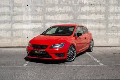 Vendo SEAT Leon 2014 - 22990 EUR, 120000 km - AUTO.MOTO.pt