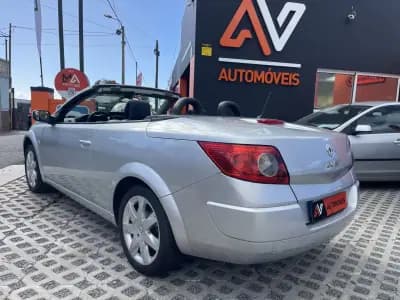 Sell Renault Mégane Cabrio 2008 - 6950 EUR, 255883 km - AUTO.MOTO.pt