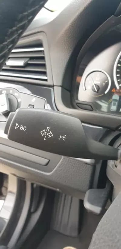 Vendo BMW 520 2011 - 12990 EUR, 275000 km - AUTO.MOTO.pt