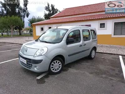 Sell Renault Kangoo 2013 - 9850 EUR, 241000 km - AUTO.MOTO.pt