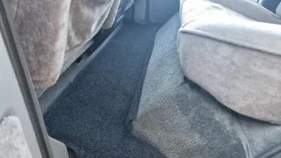 Vendo Land Rover Range Rover 1996 - 35500 EUR, 143108 km - AUTO.MOTO.pt