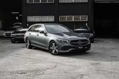 Vendo Mercedes-Benz C 200 2023 - 34900 EUR, 117000 km - AUTO.MOTO.pt